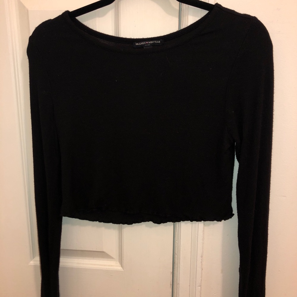 Brandy Melville long sleeve crop top